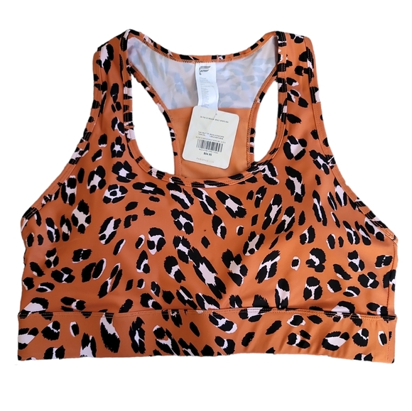 Fabletics Medium Impact Sports Bra - Picture 6 of 8